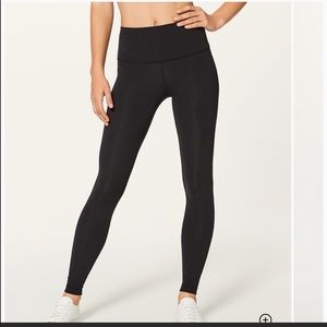 Lululemon size 2 black wunder unders
